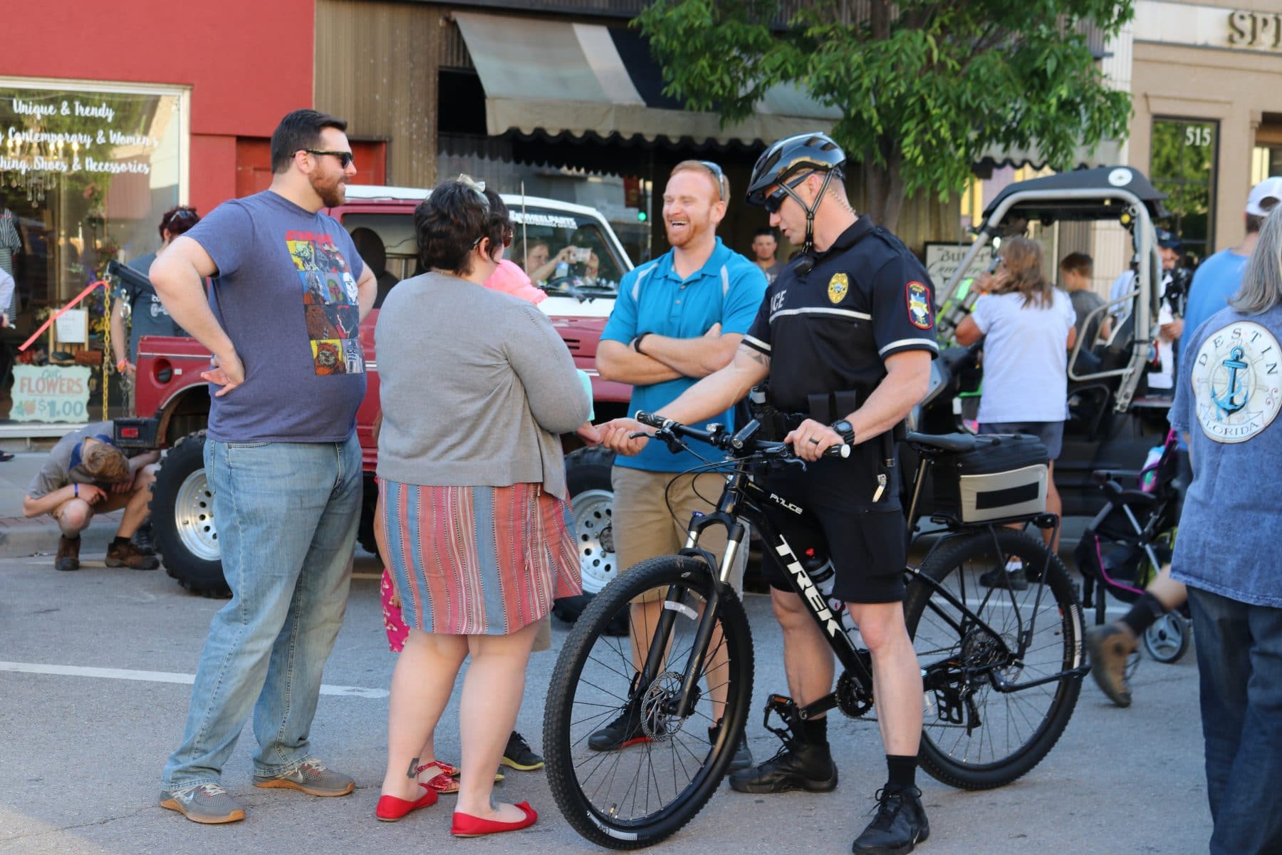 Pittsburg police roll out bicycle patrol unit